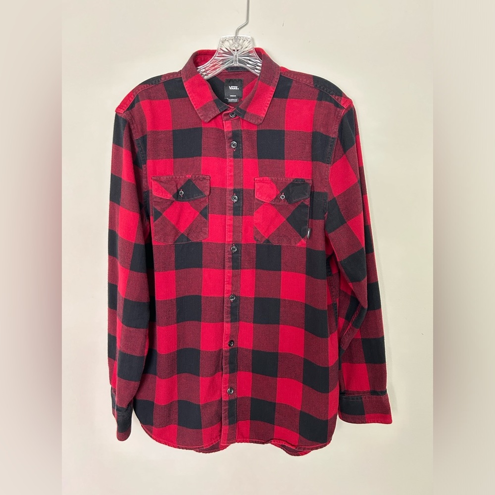 Vans black red lumberjack plaid casual long sleeve button down flannel mens sz M